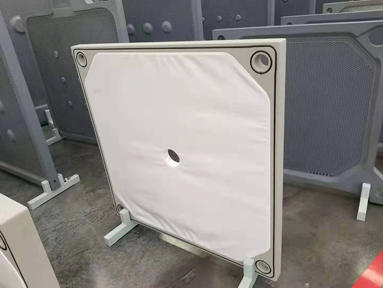 宿遷隔膜式壓濾機濾板價格多少錢？